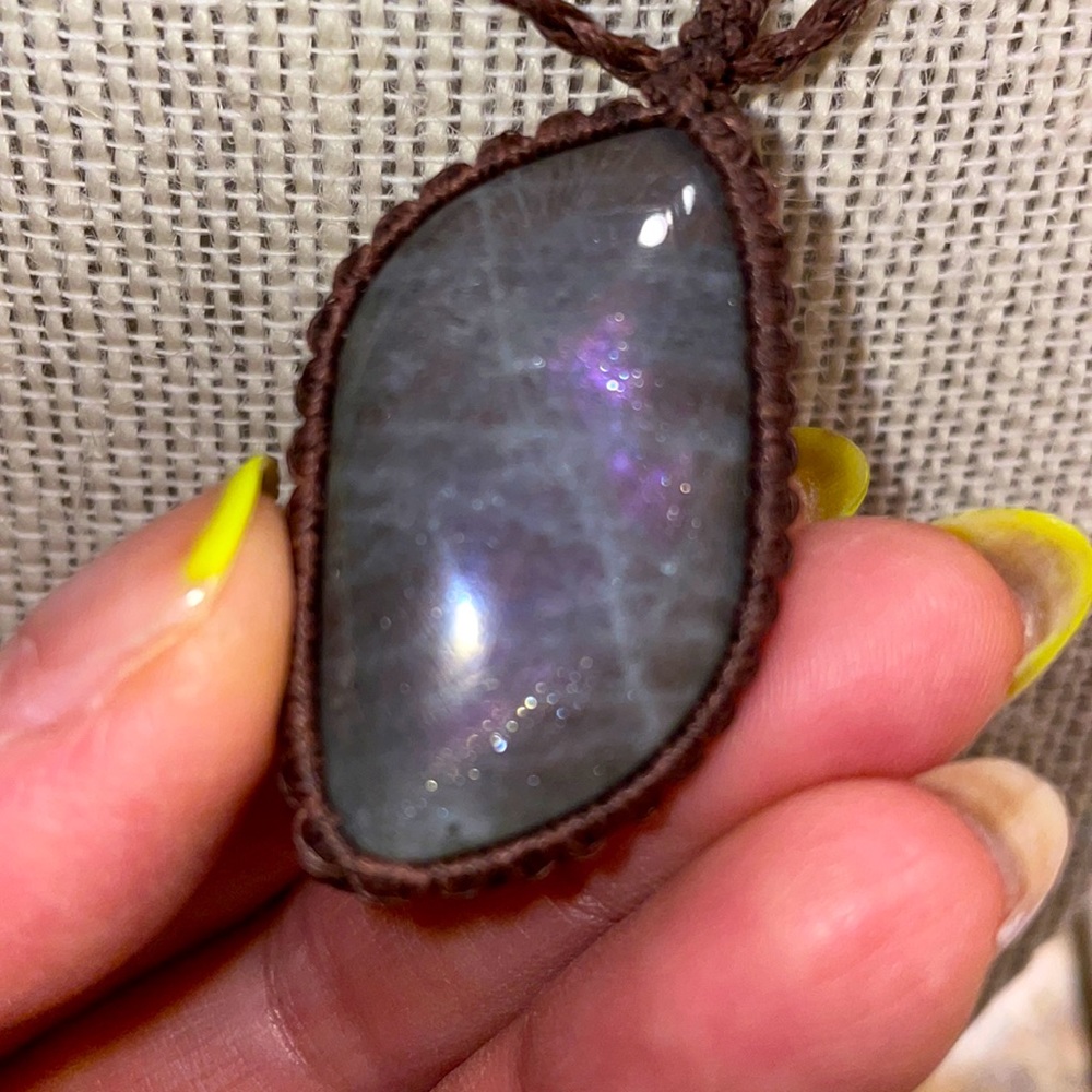Labordorite cab macrame necklace purple flash
